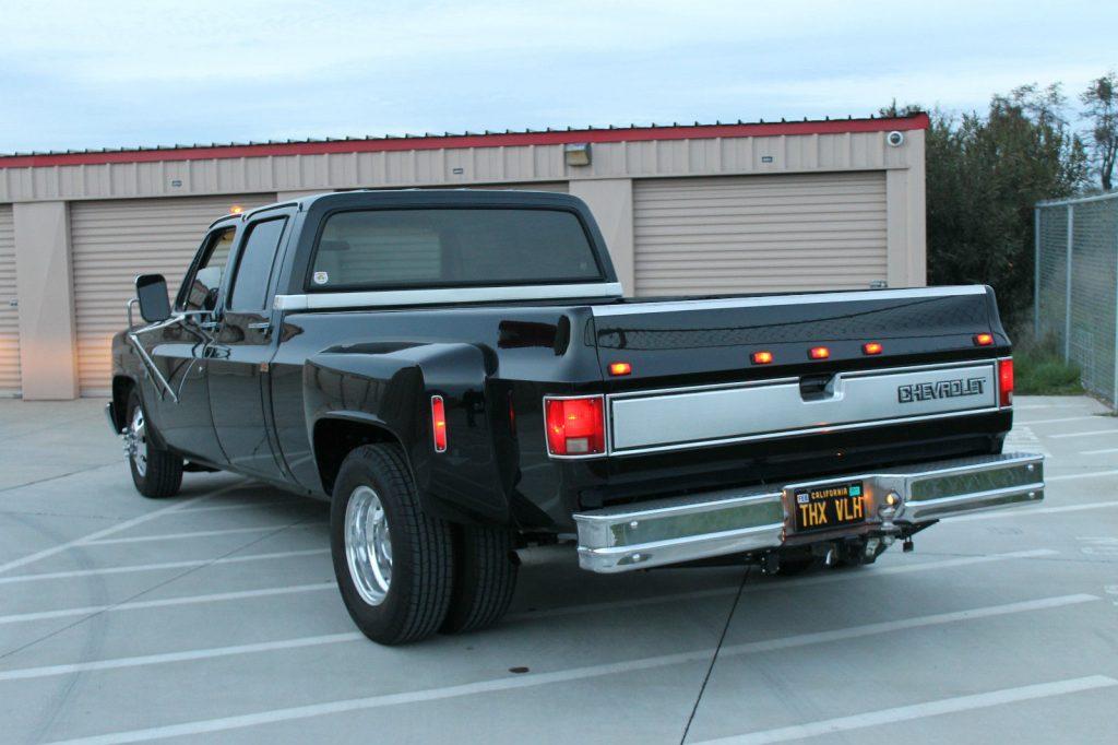All blacked out 1984 Chevrolet C30 Silverado Crew Cab Pickup Dually (Unrestored!)