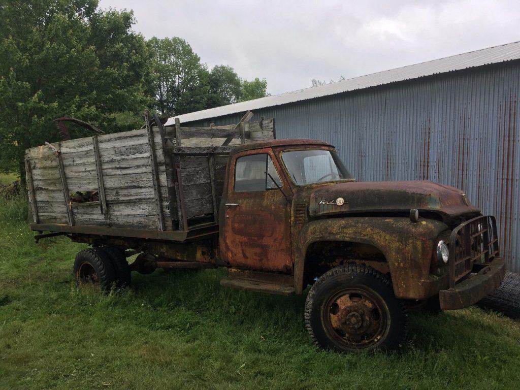 Rare 1954 Ford F 600 vintage truck