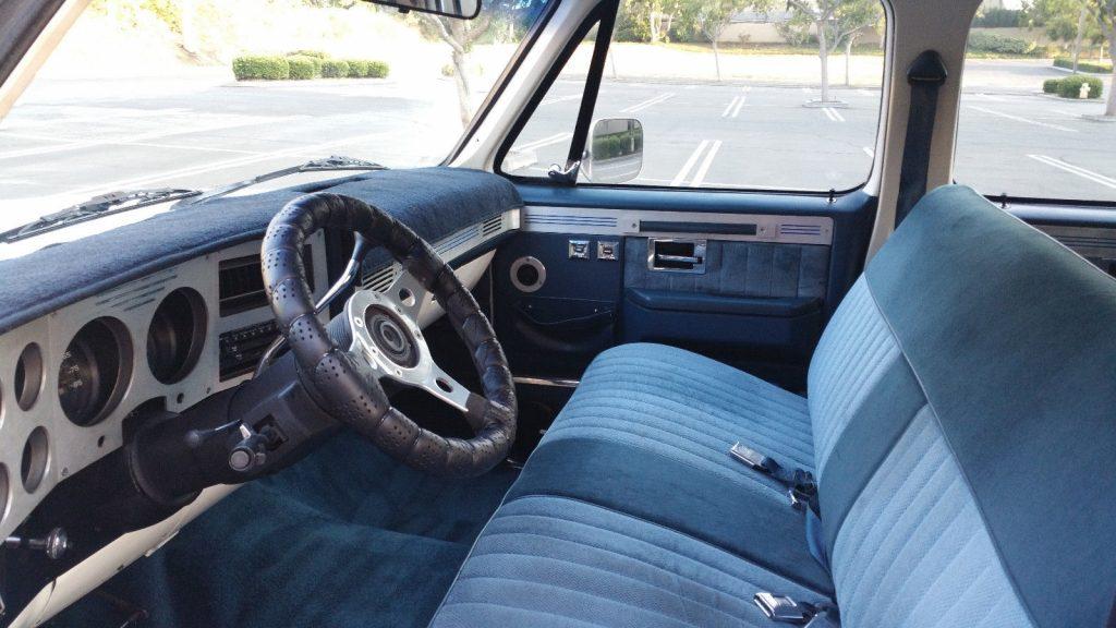Very clean 1987 Chevrolet C/K Pickup 3500 vintage