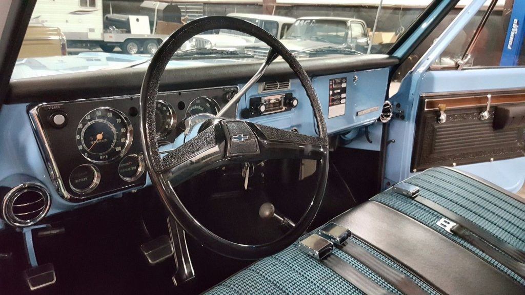 factory 4×4 1970 Chevrolet C 10 pickup vintage