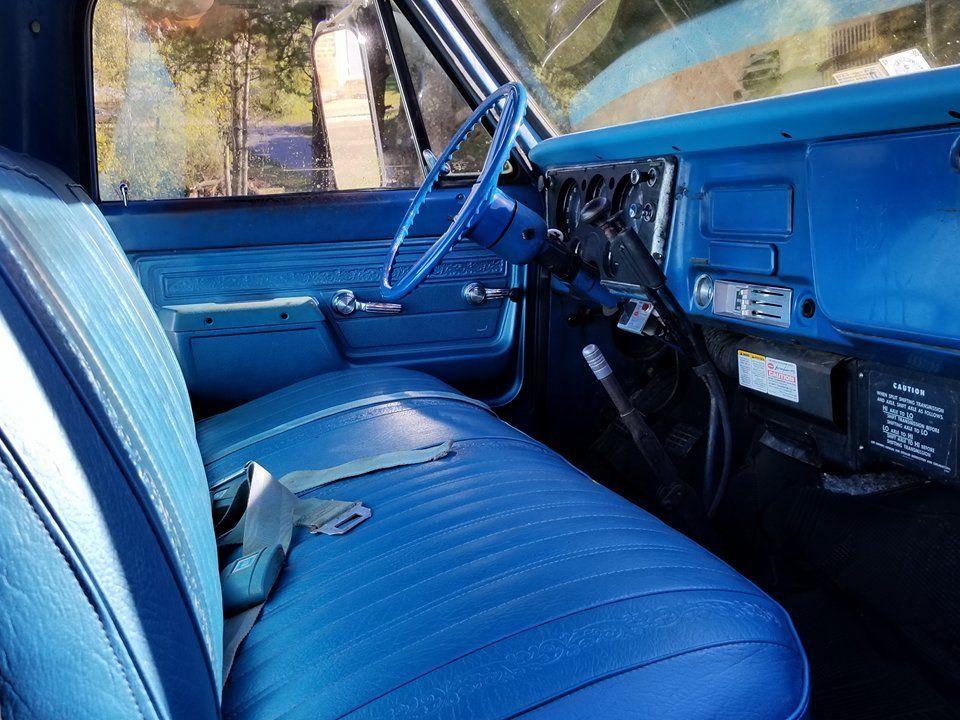 original miles barn find 1972 Chevrolet Pickups vintage