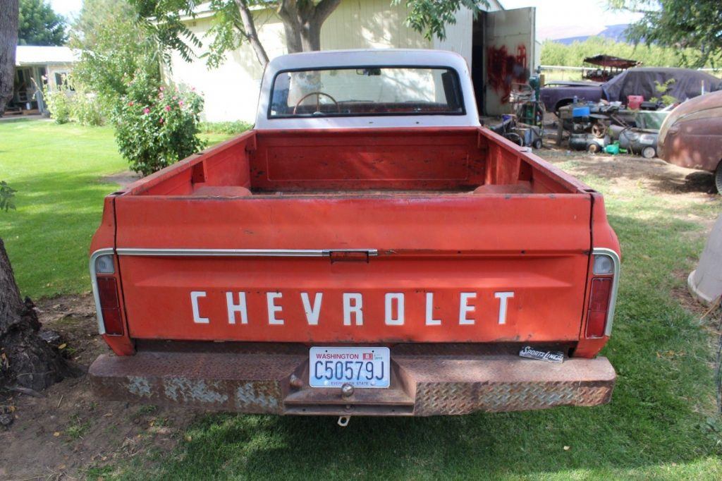 Very straight 1968 Chevrolet Pickup 3/4 Ton vintage