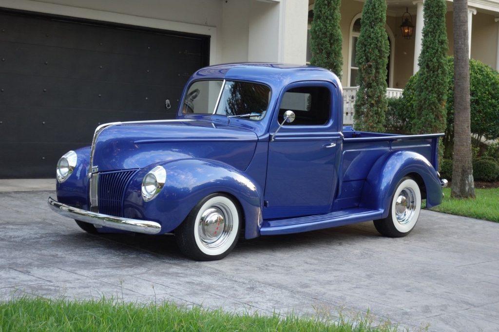 extremely straight 1940 Ford Pickups vintage