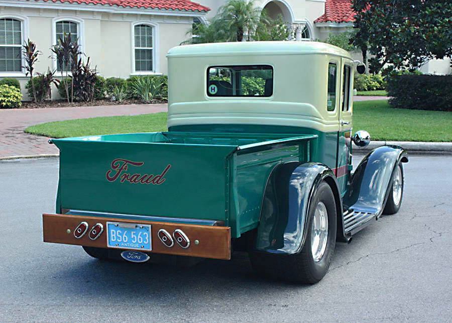 custom hot rod 1933 Ford Pickup vintage