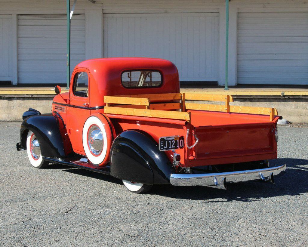 customized 1946 Chevrolet Pickups DeLUXE vintage
