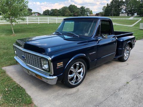 customized 1972 Chevrolet C 10 vintage pickup for sale