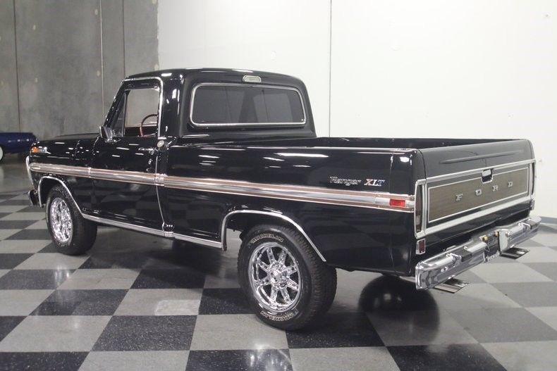 sporty looking 1971 Ford F 100 pickup vintage