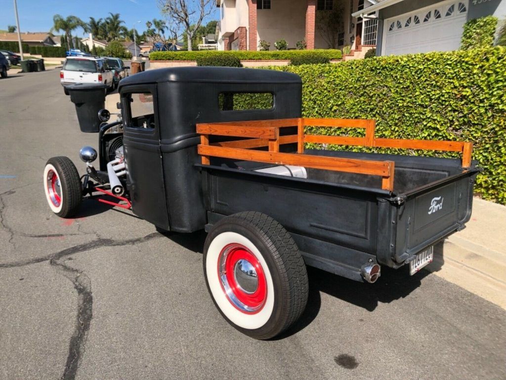 customized 1934 Ford Model A pickup vintage
