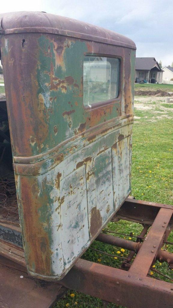 solid project 1932 Ford BB truck vintage