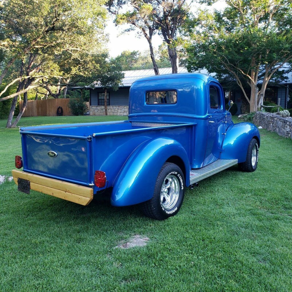 well modified 1940 Ford 1/2 Ton Pickup vintage