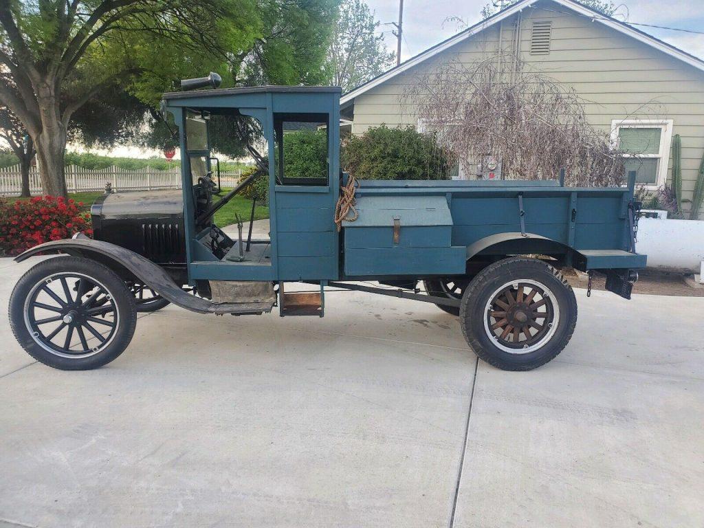 1926 Ford Model T vintage truck [perfect shape]