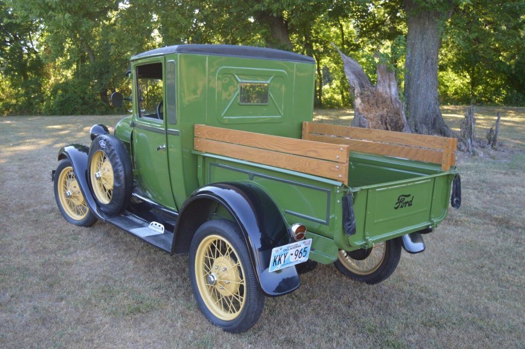1929 Ford Model A vintage truck [needs some fine tuning]