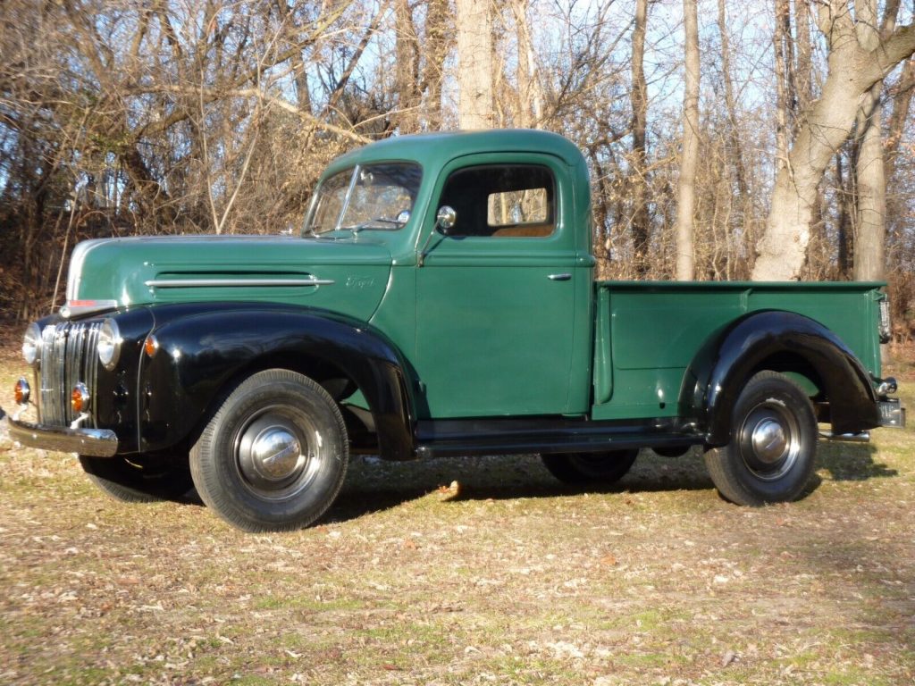 1945 Ford Pickup vintage [extremely rare and upgraded]