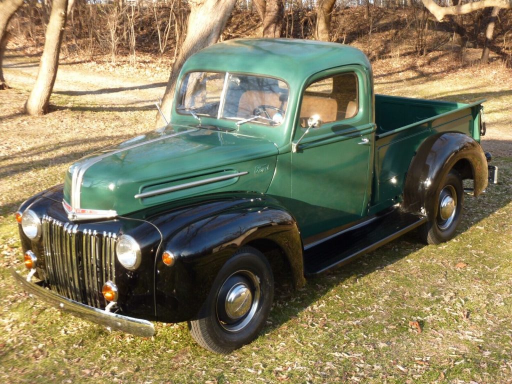 1945 Ford Pickup vintage [extremely rare and upgraded]