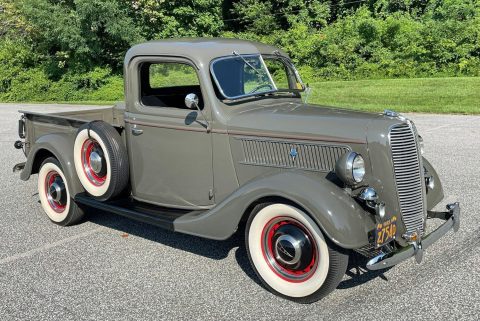 1937 Ford 1/2 Ton Pickup vintage [beautifully restored] for sale