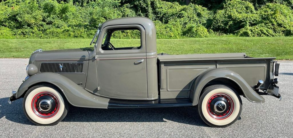 1937 Ford 1/2 Ton Pickup vintage [beautifully restored]