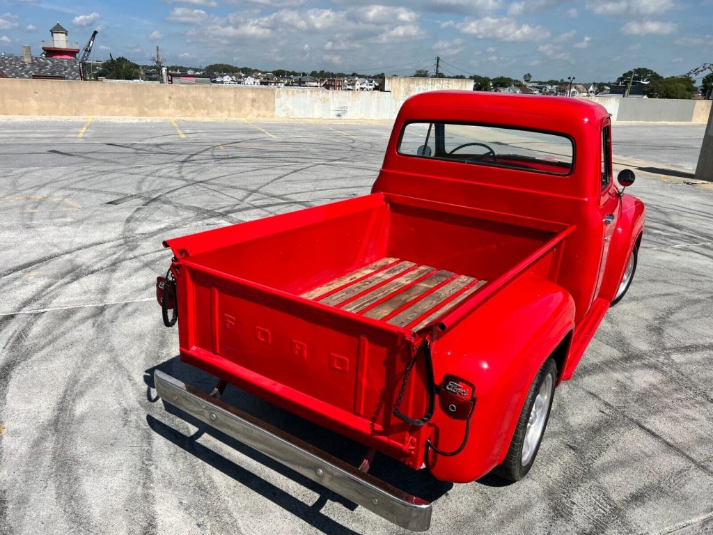 1953 Ford F-100 vintage truck [awesome hot rod]